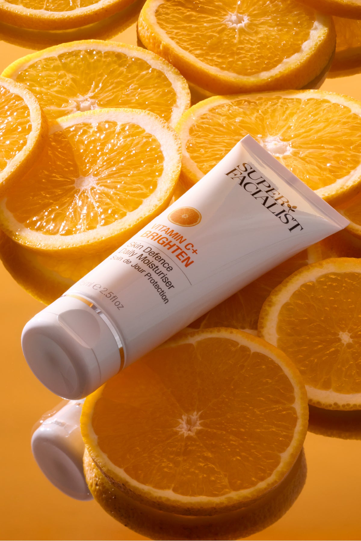 Super Facialist C Vitamini İçeren Leke Karşıtı Yoğun Aydınlatıcı Günlük Nemlendirici 75 ML