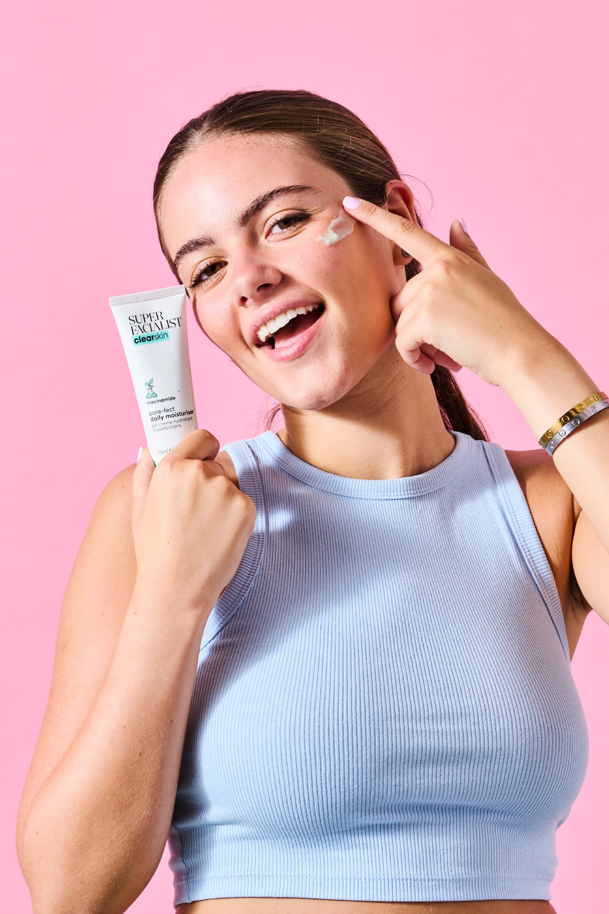 Super Facialist Niacinamide İçeren Gözenek Sıkılaştrıcı & Aydınlatıcı Yüz Nemlendiricisi 75 ML