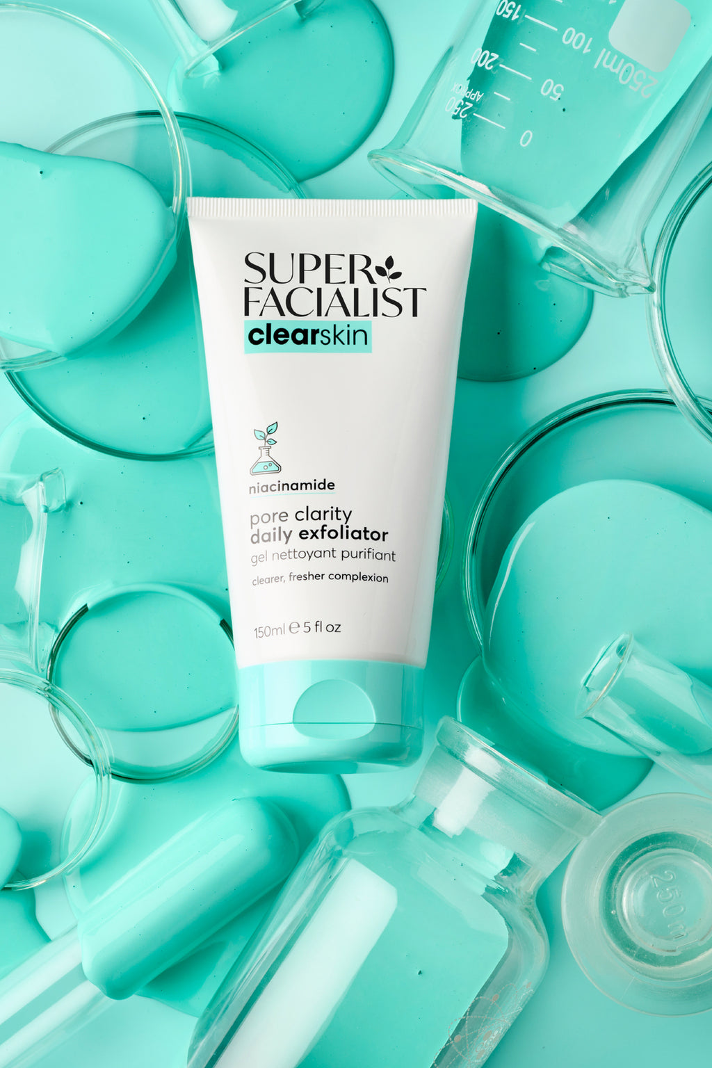 Super Facialist Niacinamide İçeren Arındırıcı & Aydınlatıcı Peeling Etkili Yüz Yıkama Jeli 150 ML